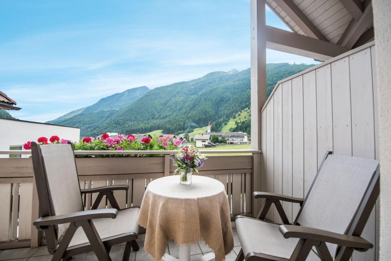 Hotel Fronza - Your Hike & Mountain Home Lutago Luaran gambar