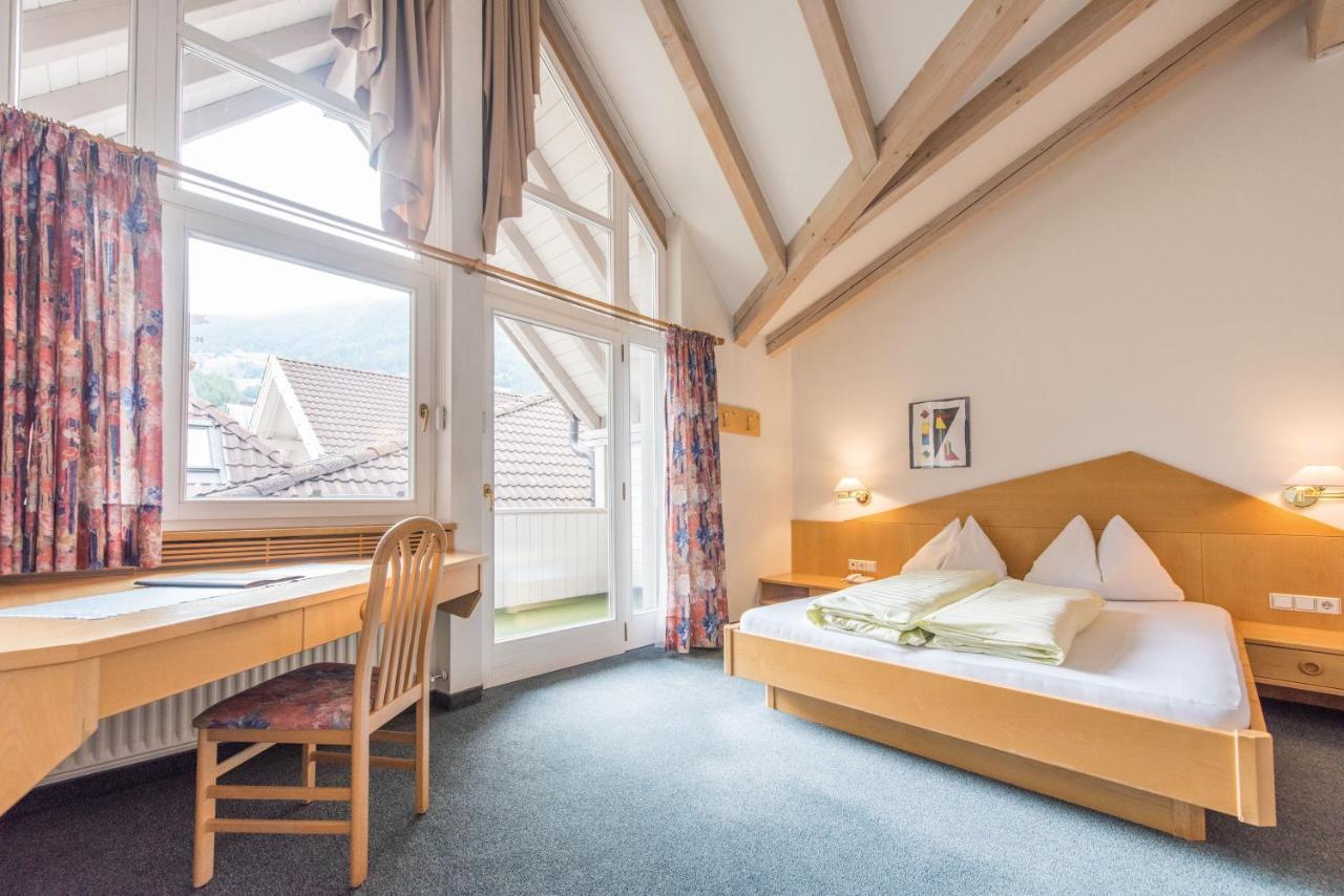 Hotel Fronza - Your Hike & Mountain Home Lutago Luaran gambar