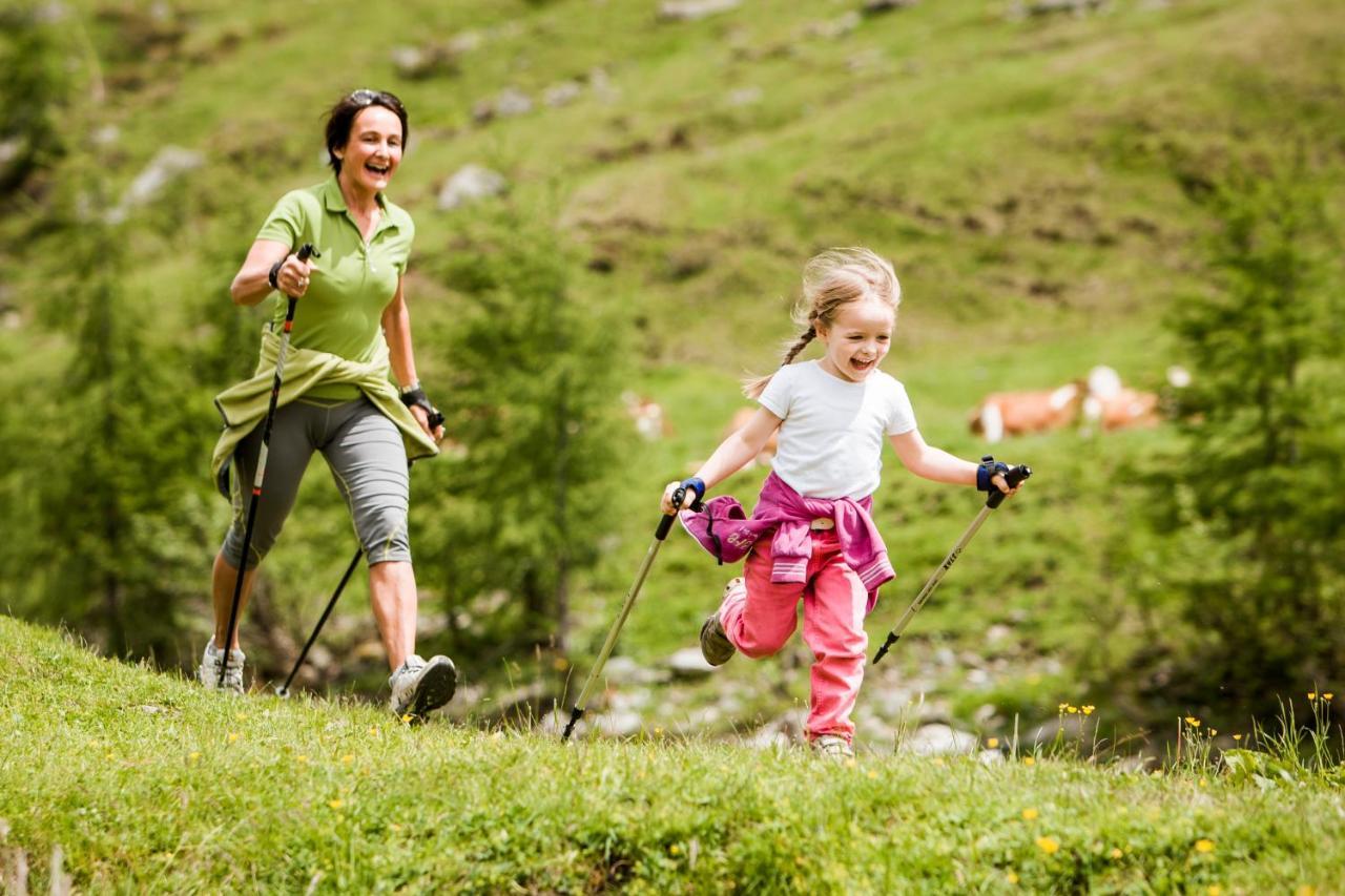 Hotel Fronza - Your Hike & Mountain Home Lutago Luaran gambar