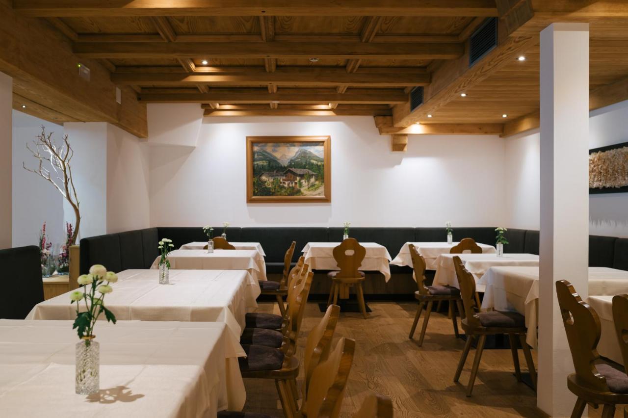 Hotel Fronza - Your Hike & Mountain Home Lutago Luaran gambar