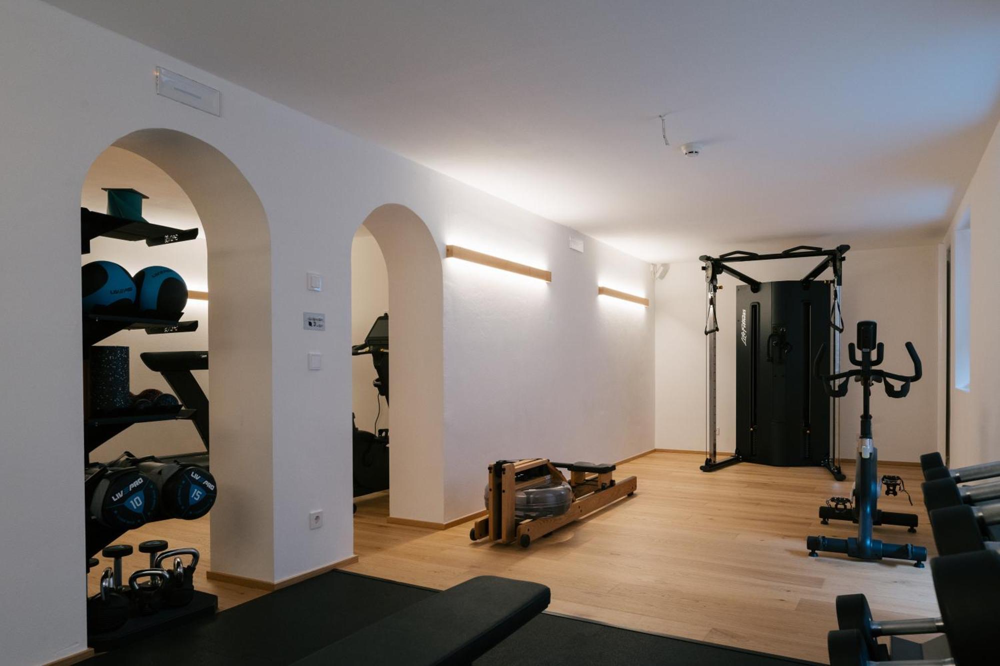 Hotel Fronza - Your Hike & Mountain Home Lutago Luaran gambar