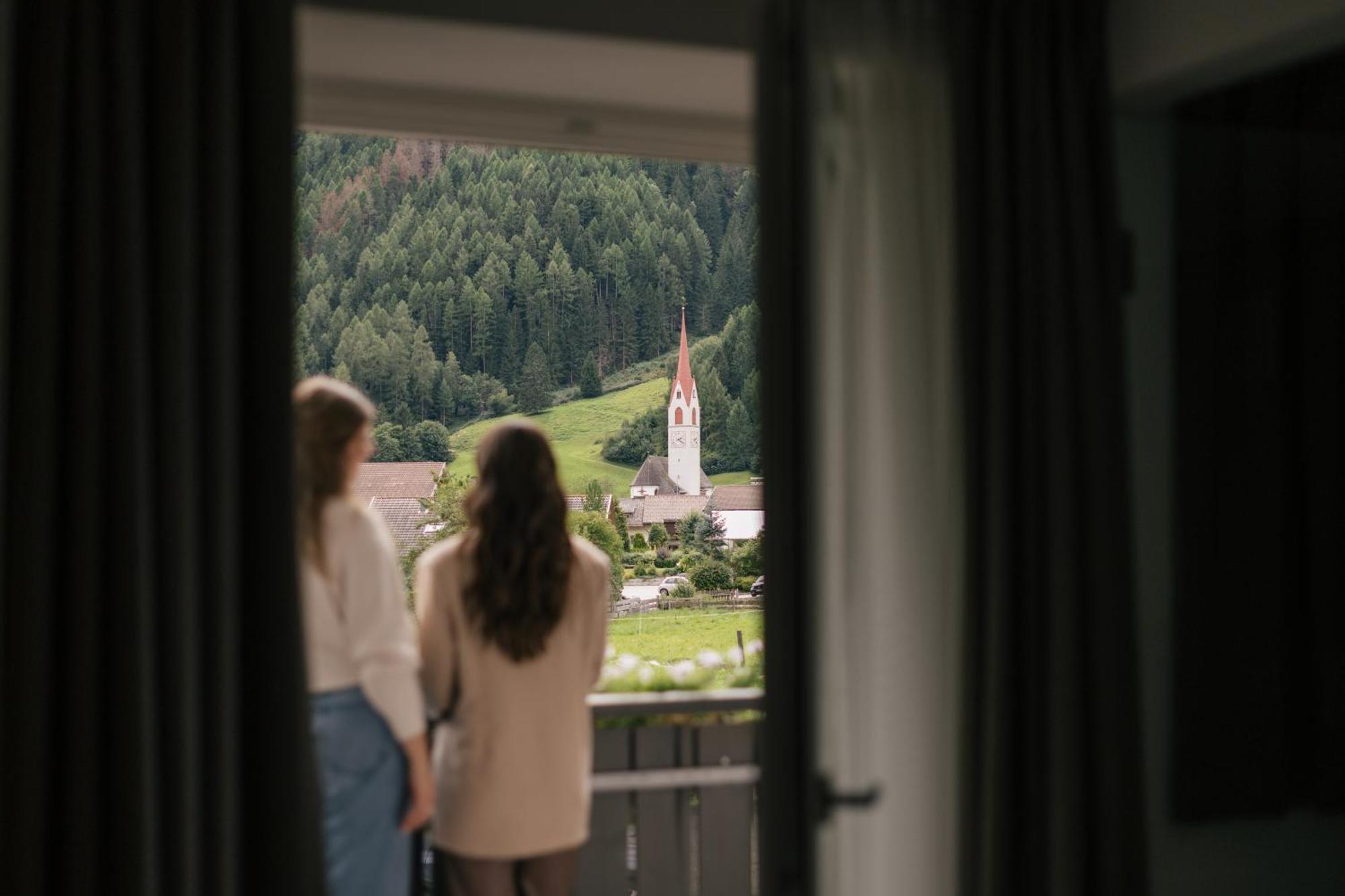 Hotel Fronza - Your Hike & Mountain Home Lutago Luaran gambar