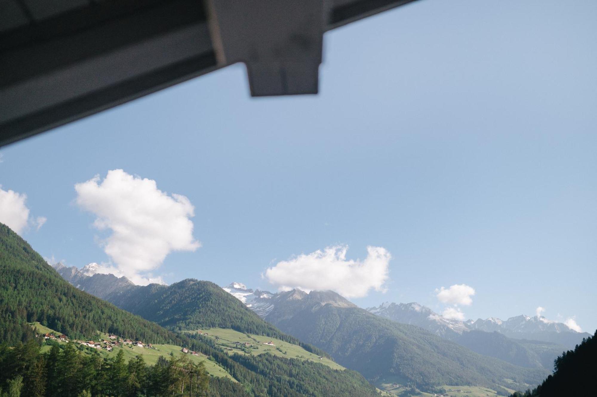 Hotel Fronza - Your Hike & Mountain Home Lutago Luaran gambar