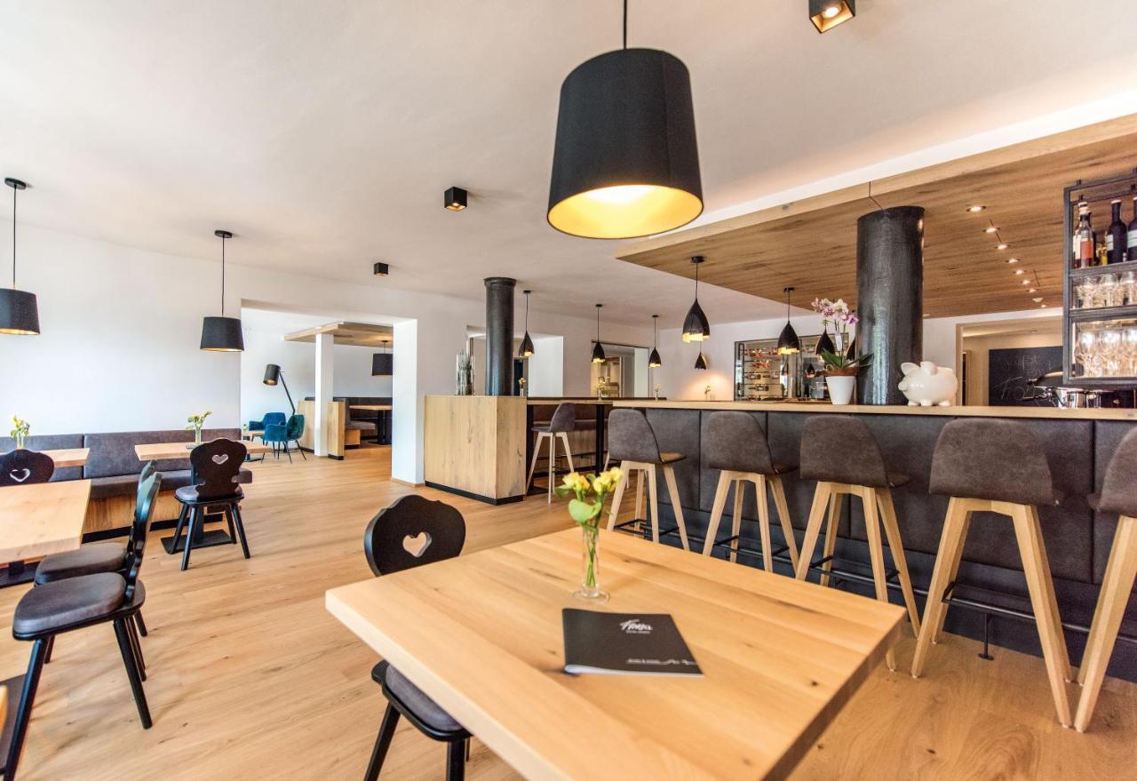Hotel Fronza - Your Hike & Mountain Home Lutago Luaran gambar